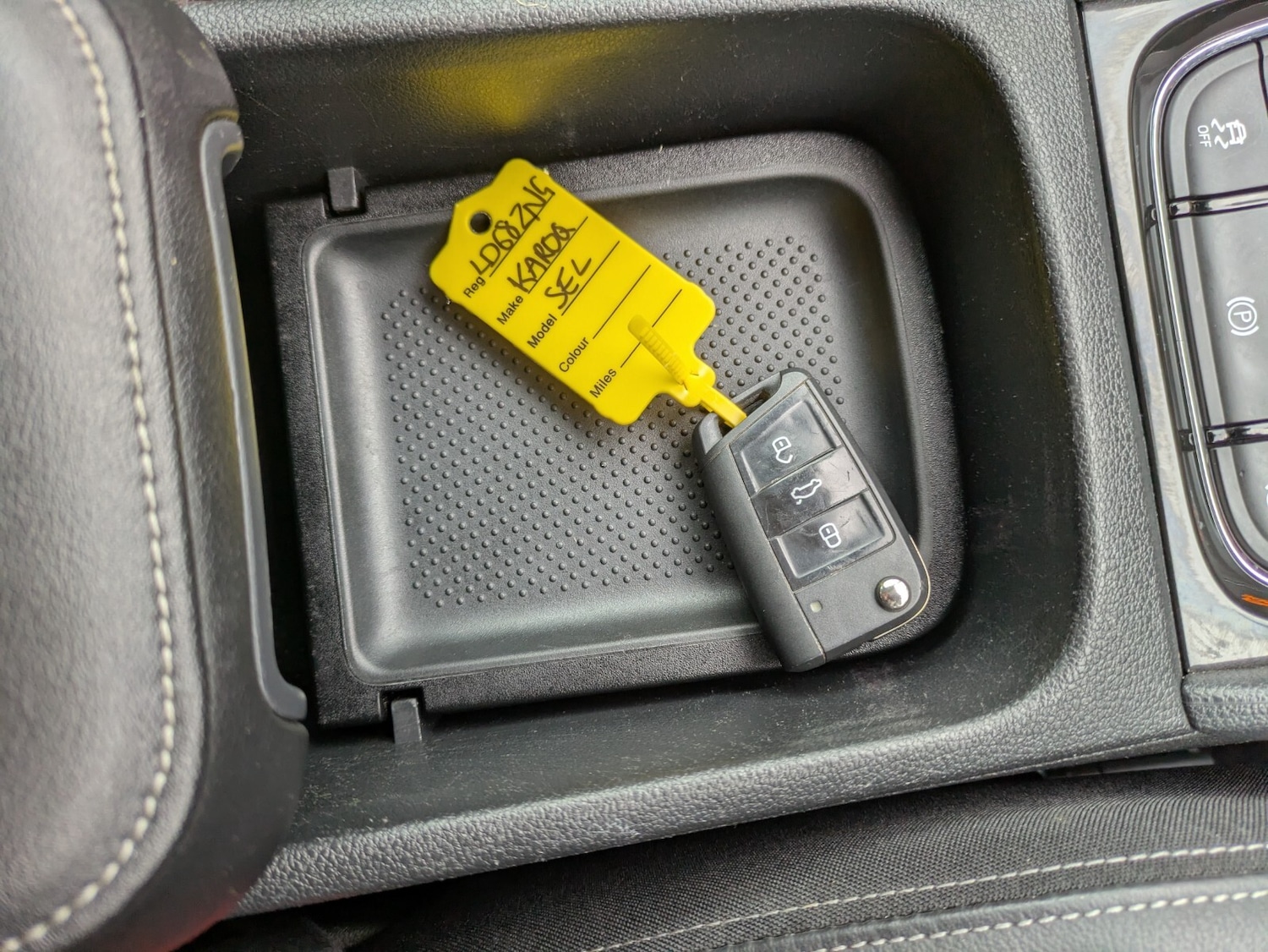 Used Skoda Karoq 2018 for sale - 76971234: Photo 34