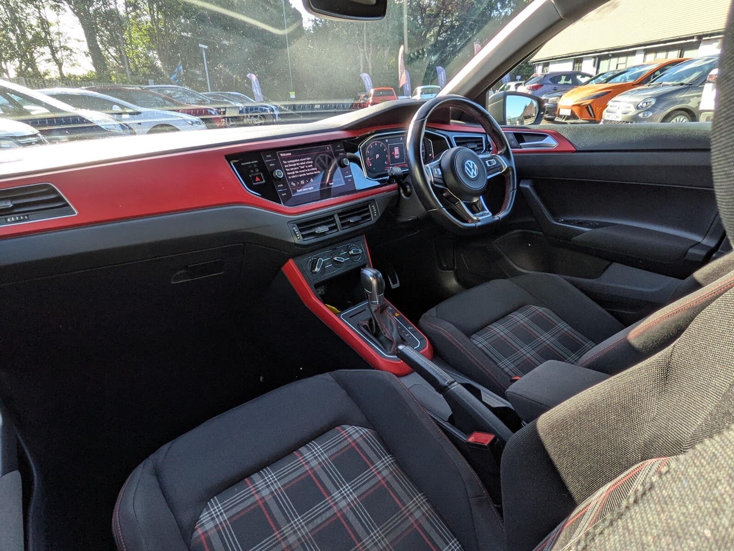 Used Volkswagen Polo 2019 for sale - 76410477: Photo 10