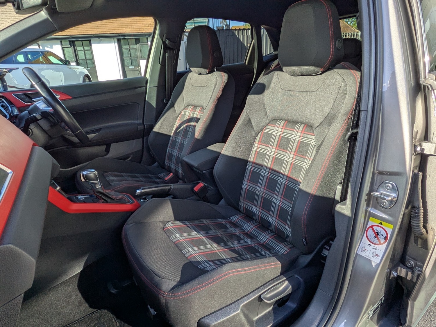 Used Volkswagen Polo 2019 for sale - 76410477: Photo 11