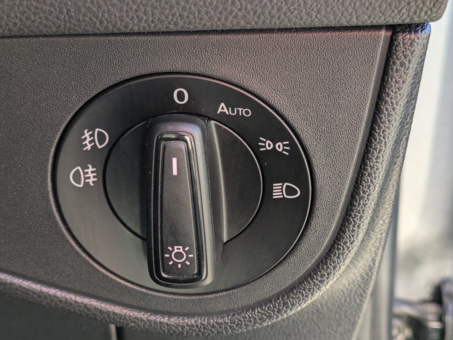 Used Volkswagen Polo 2019 for sale - 76410477: Photo 26