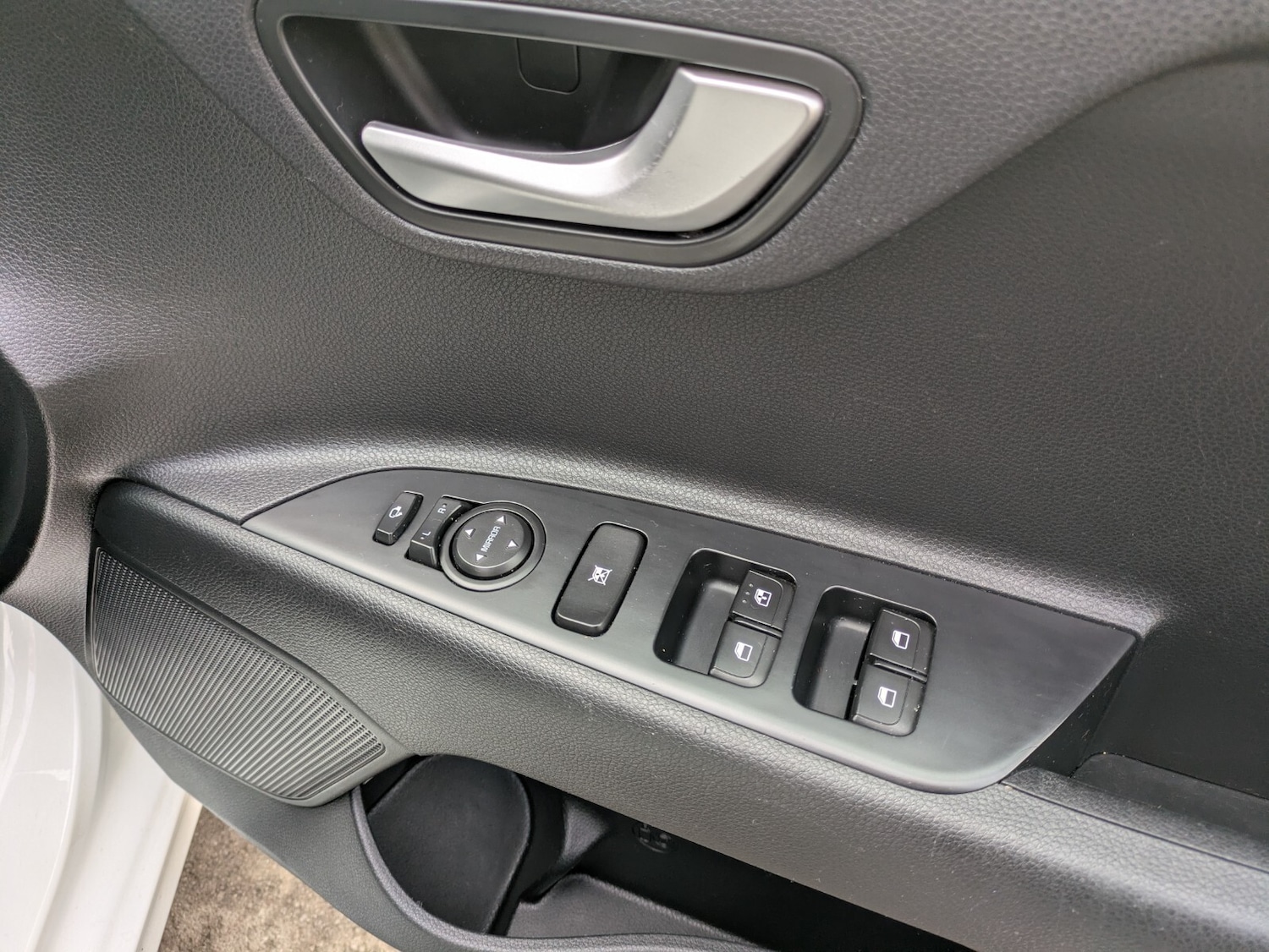 Used Kia Rio 2017 for sale - 76580073: Photo 26