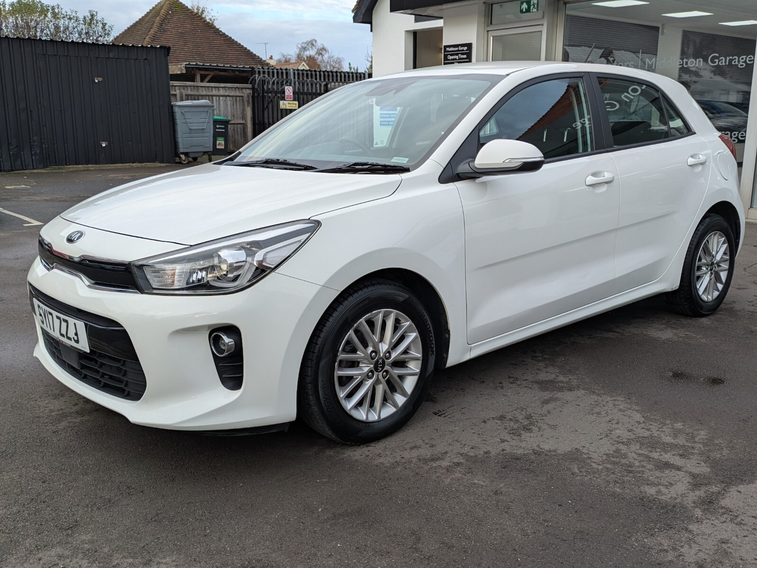 Used Kia Rio 2017 for sale - 76580073: Photo 4