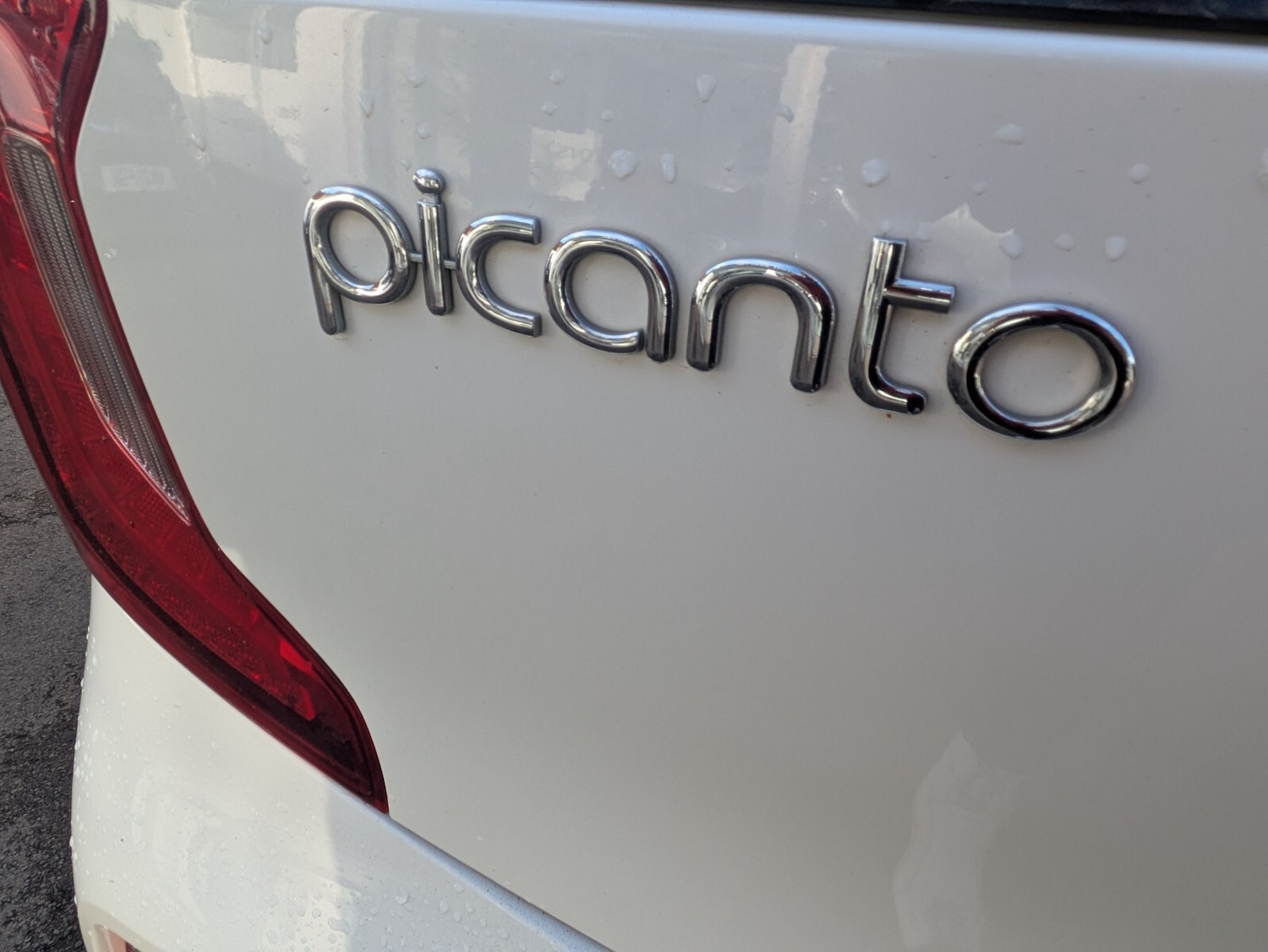 Used Kia Picanto 2018 for sale - 76872277: Photo 18