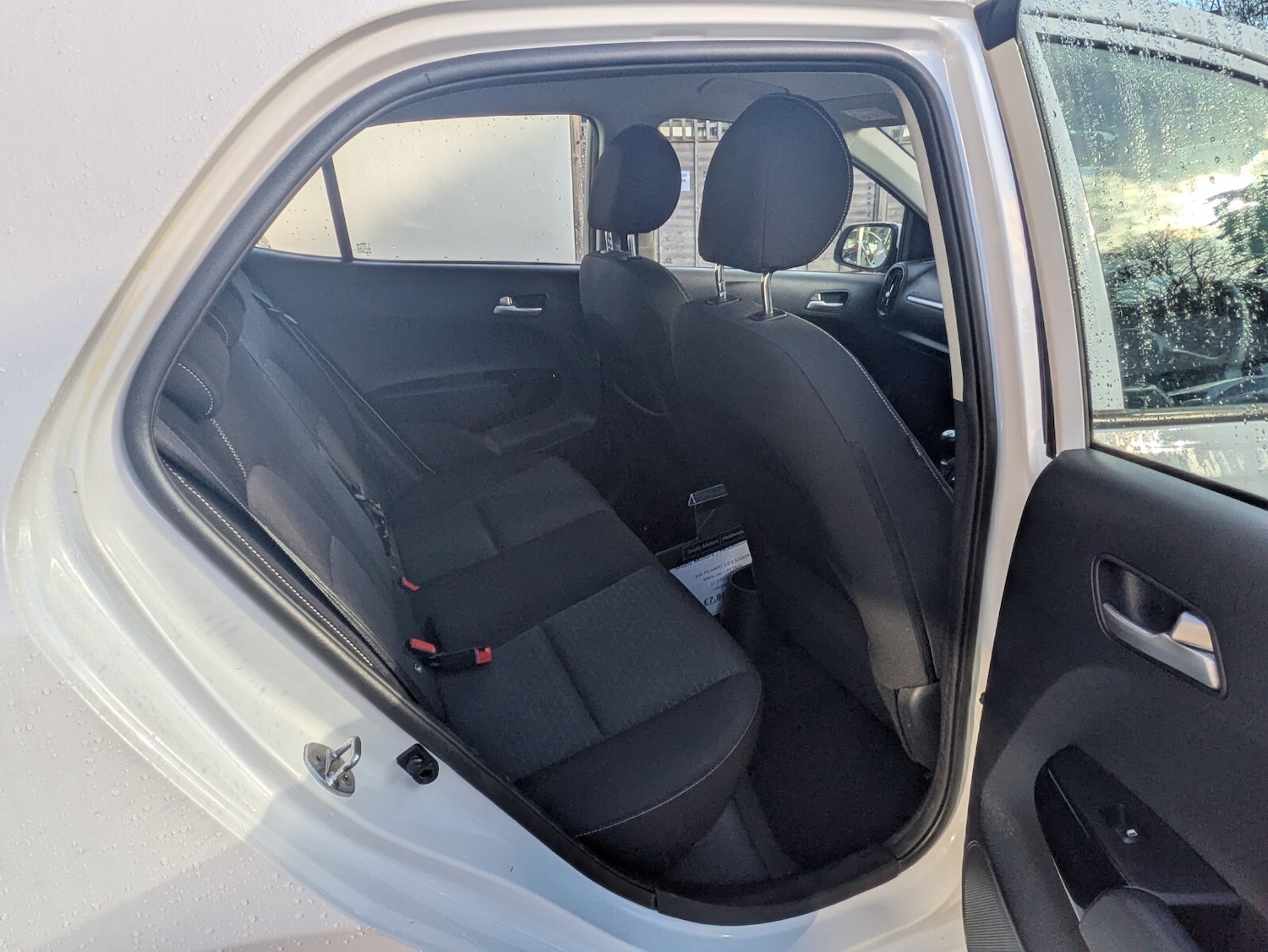 Used Kia Picanto 2018 for sale - 76589779: Photo 21