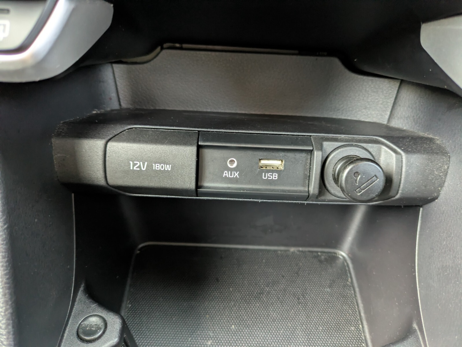 Used Kia Picanto 2018 for sale - 76589779: Photo 34