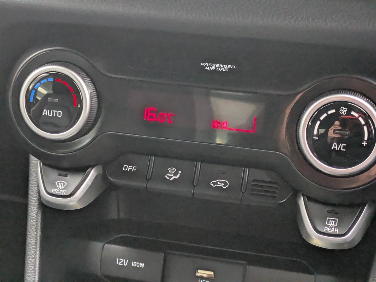 Used Kia Picanto 2021 for sale - 76410655: Photo 30