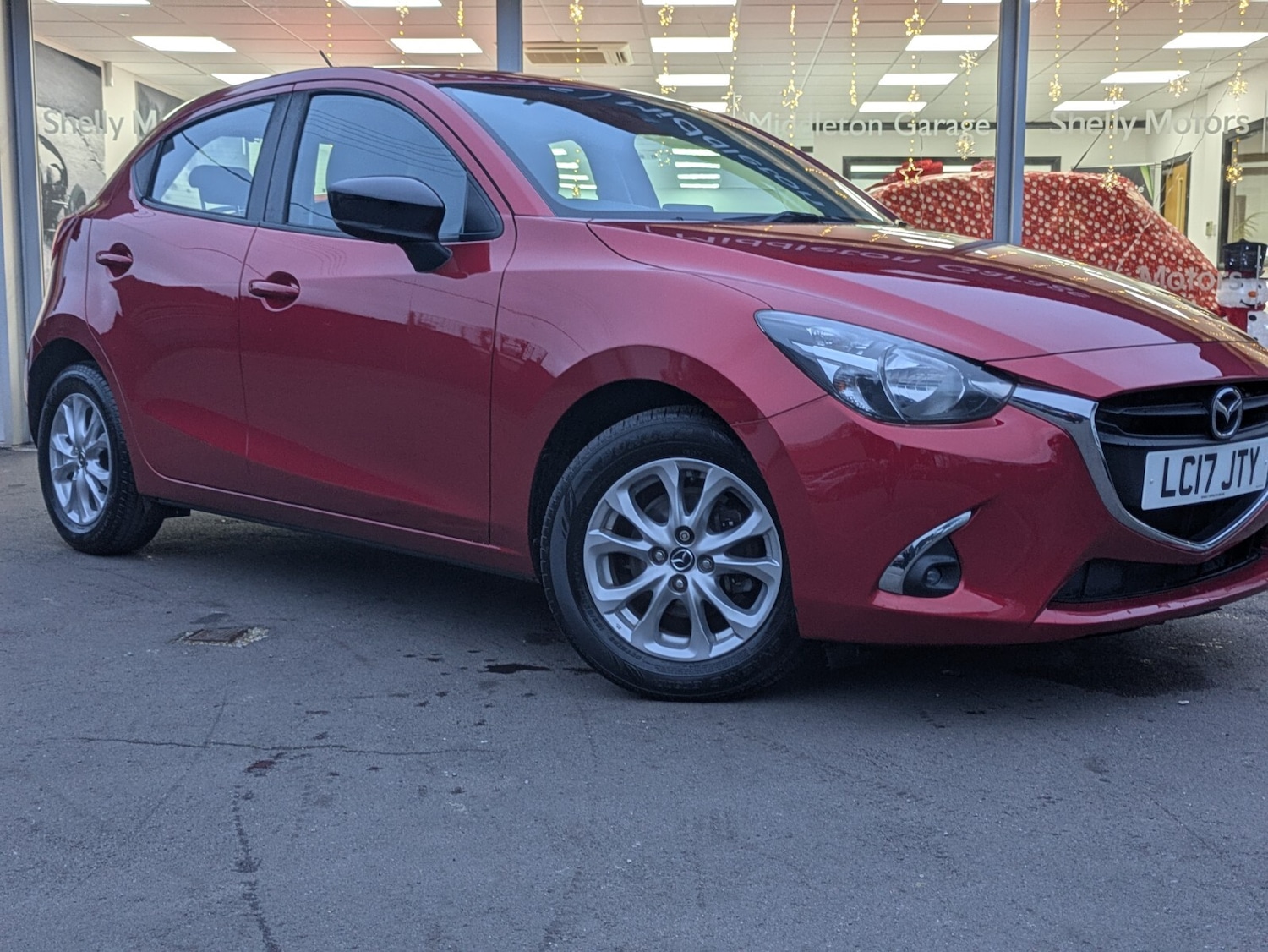 Used Mazda Mazda2 2017 for sale - 77042921: Photo 1