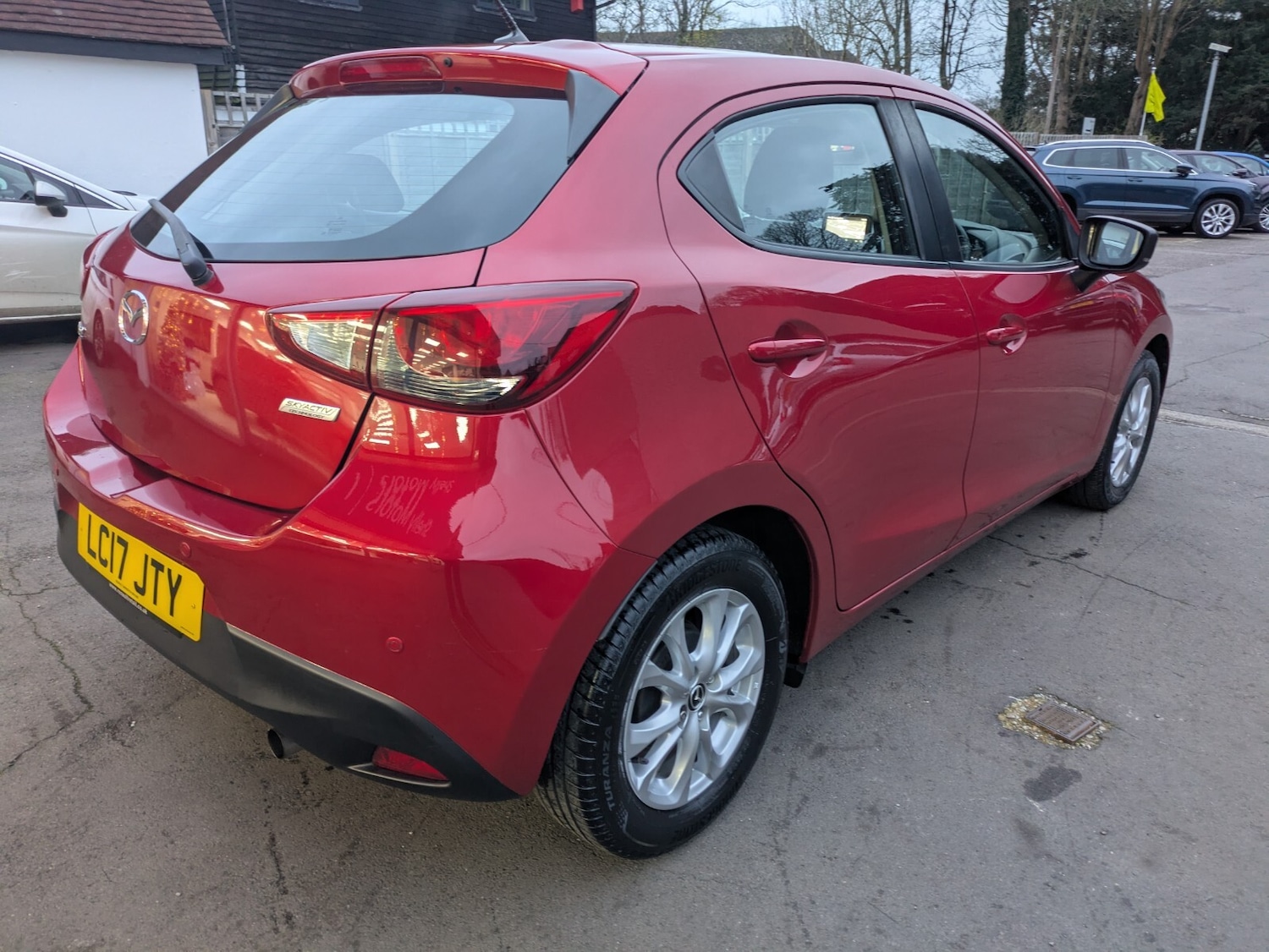 Used Mazda Mazda2 2017 for sale - 77042921: Photo 8