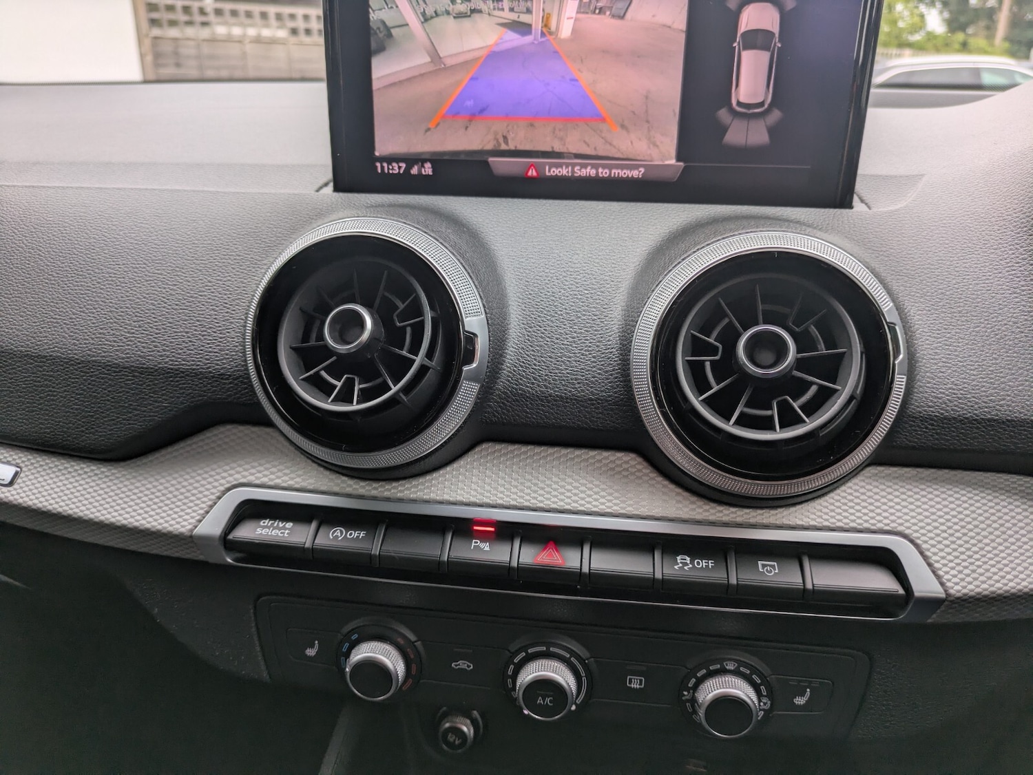 Vehicle 28