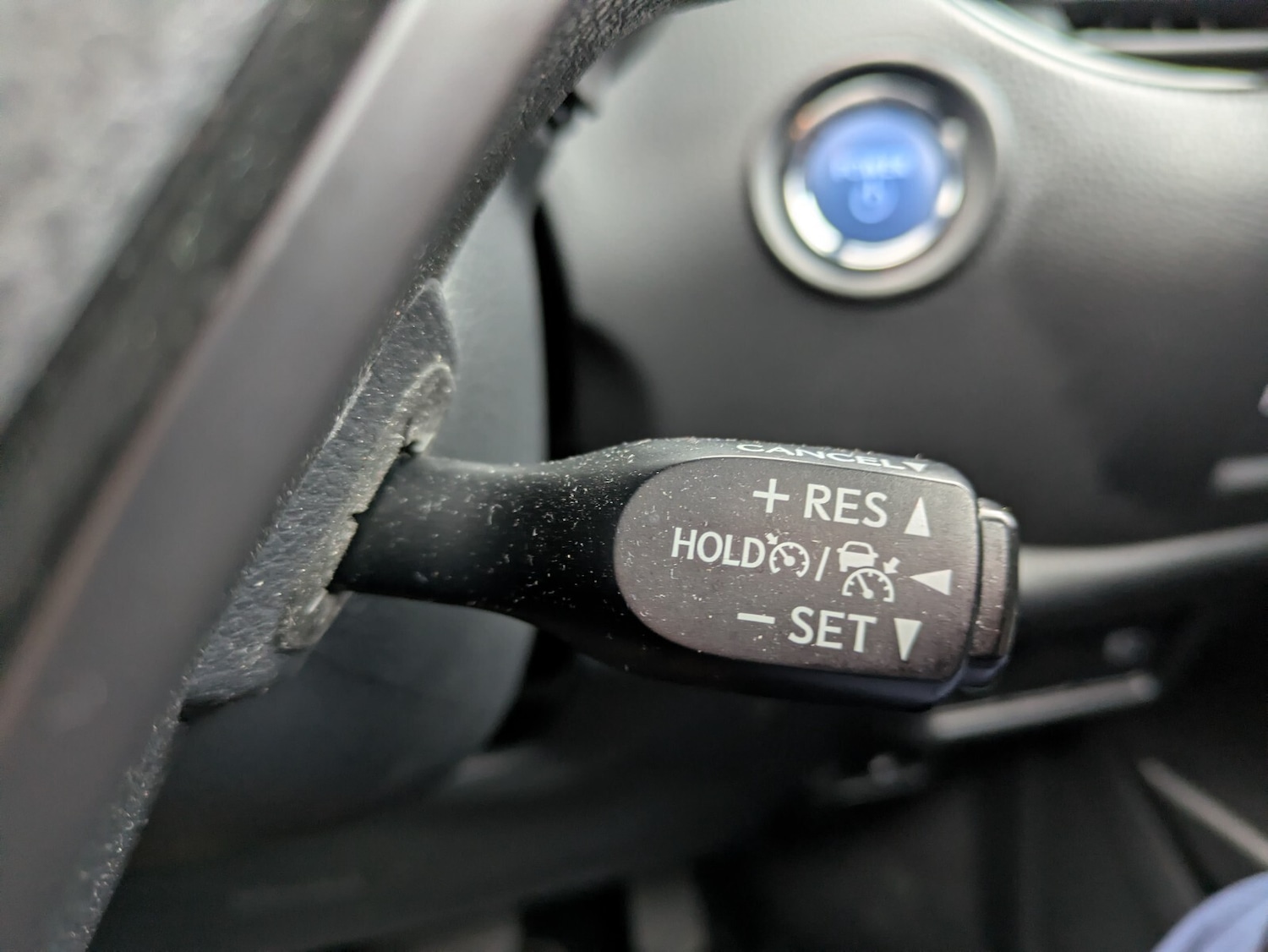 Used Toyota C-HR 2023 for sale - 76971509: Photo 32