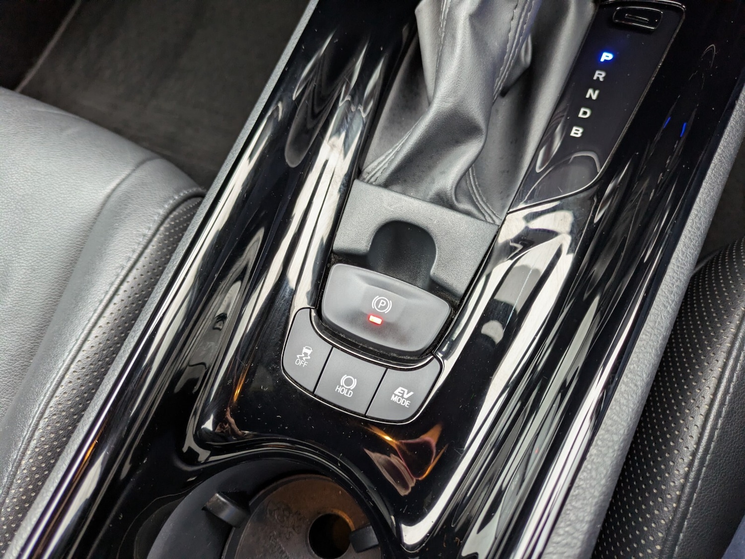 Used Toyota C-HR 2023 for sale - 76971509: Photo 37