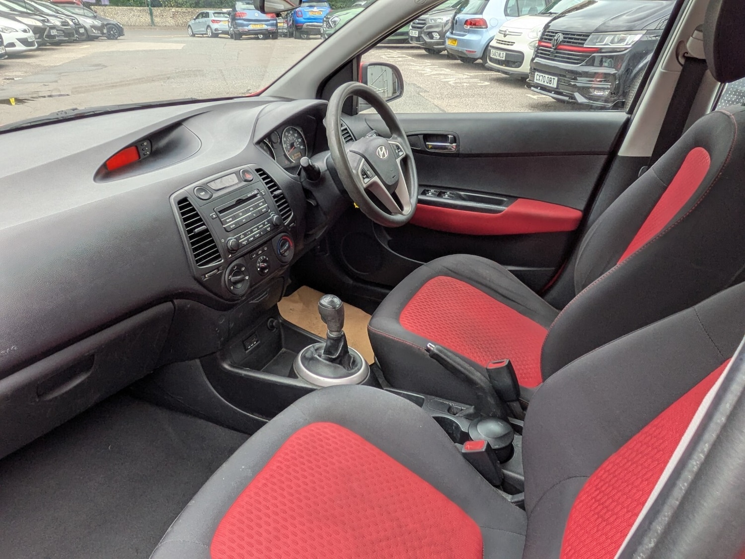 Used Hyundai i20 2009 for sale - 76078937: Photo 9