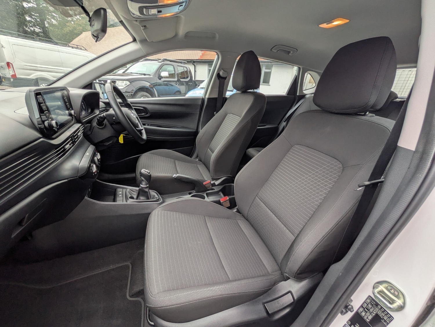 Used Hyundai i20 2021 for sale - 76410592: Photo 4