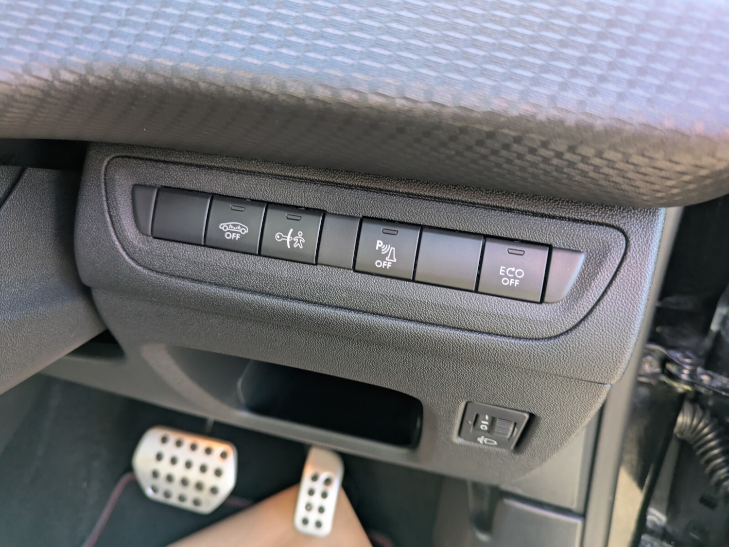 Used Peugeot 2008 2019 for sale - 76873994: Photo 27