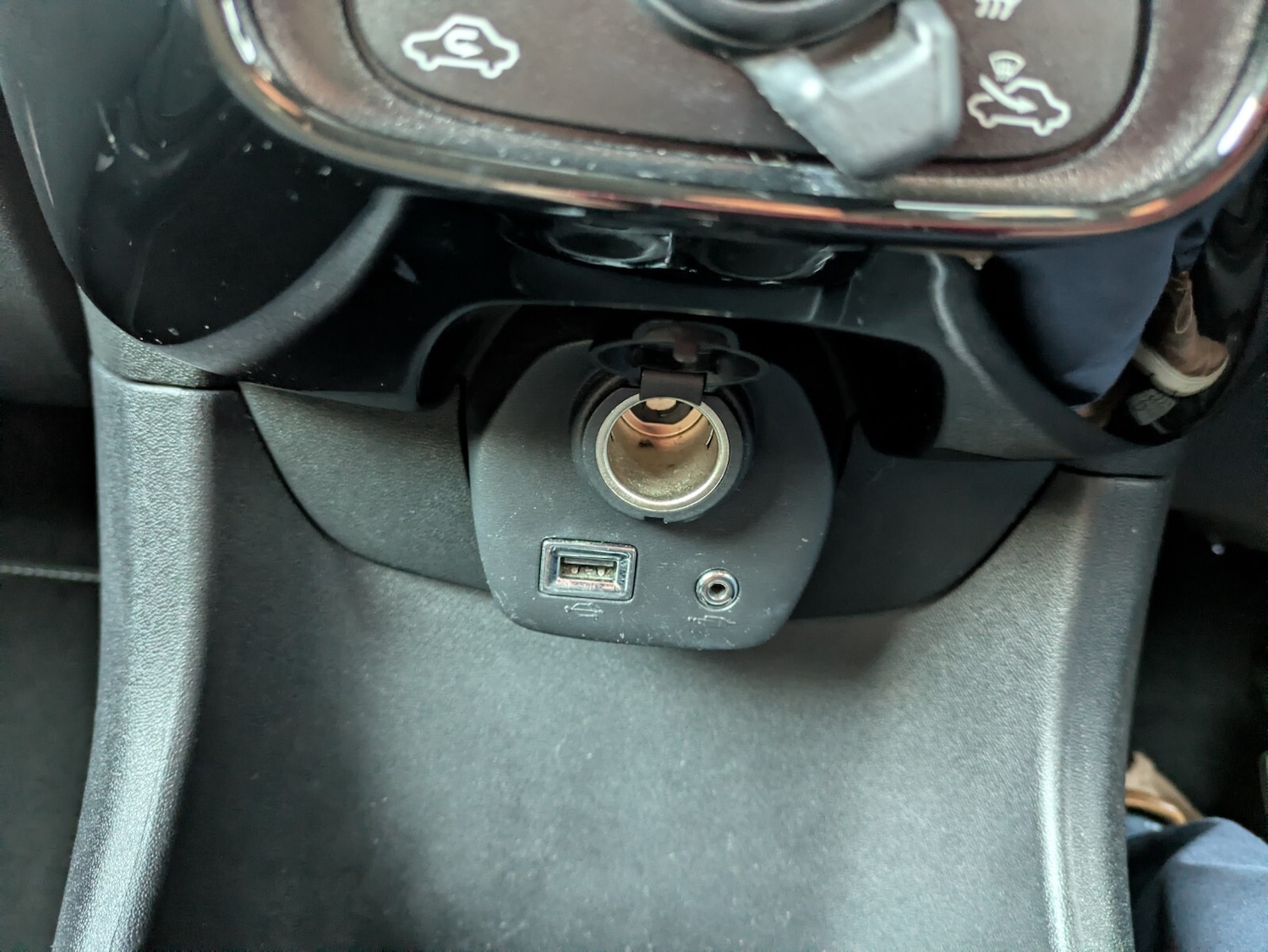 Used Peugeot 108 2020 for sale - 76623661: Photo 32