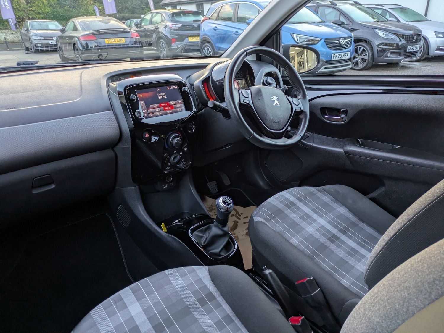 Used Peugeot 108 2020 for sale - 76623661: Photo 9