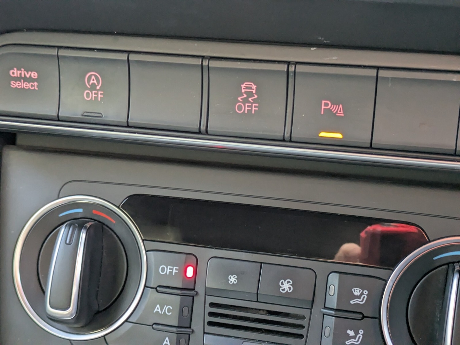 Used Audi Q3 2017 for sale - 76410464: Photo 33