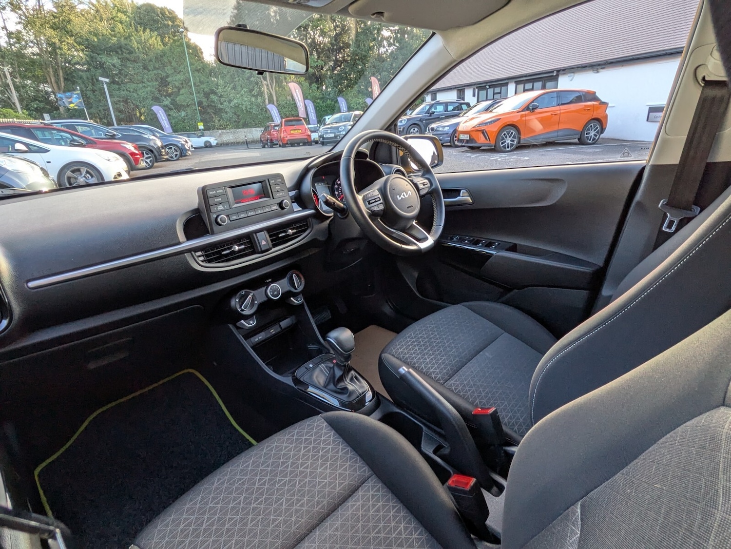 Used Kia Picanto 2022 for sale - 76410536: Photo 11