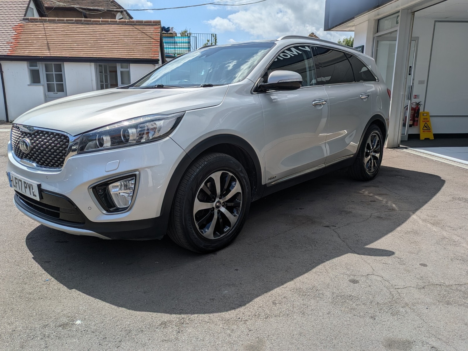 Used Kia Sorento 2017 for sale - 76868474: Photo 4