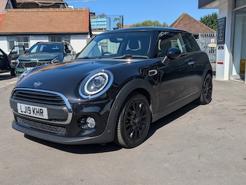 Used MINI Hatch 2019 for sale - 75439508: Photo