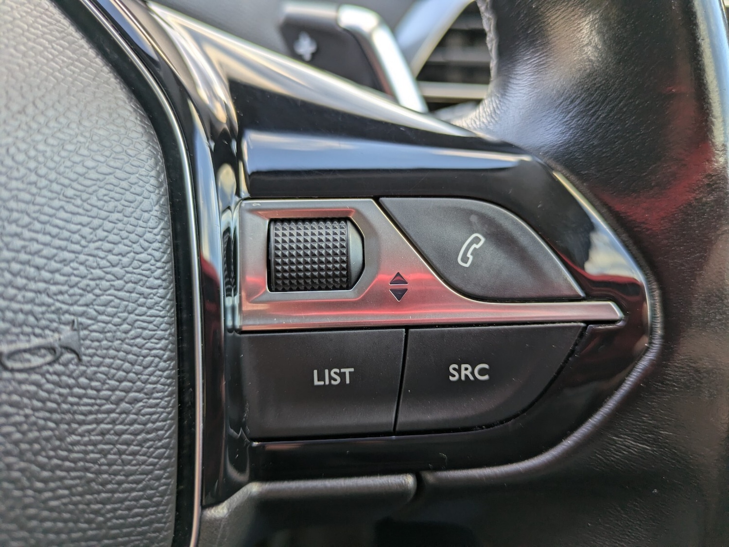 Used Peugeot 3008 2020 for sale - 76635568: Photo 27