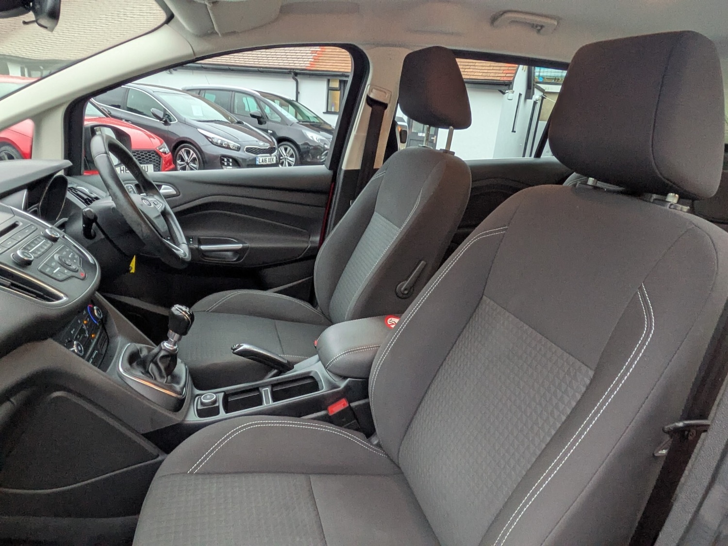 Used Ford Grand C-Max 2017 for sale - 76773353: Photo 11