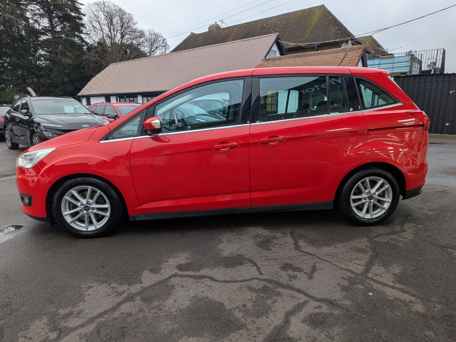Used Ford Grand C-Max 2017 for sale - 76773353: Photo 5