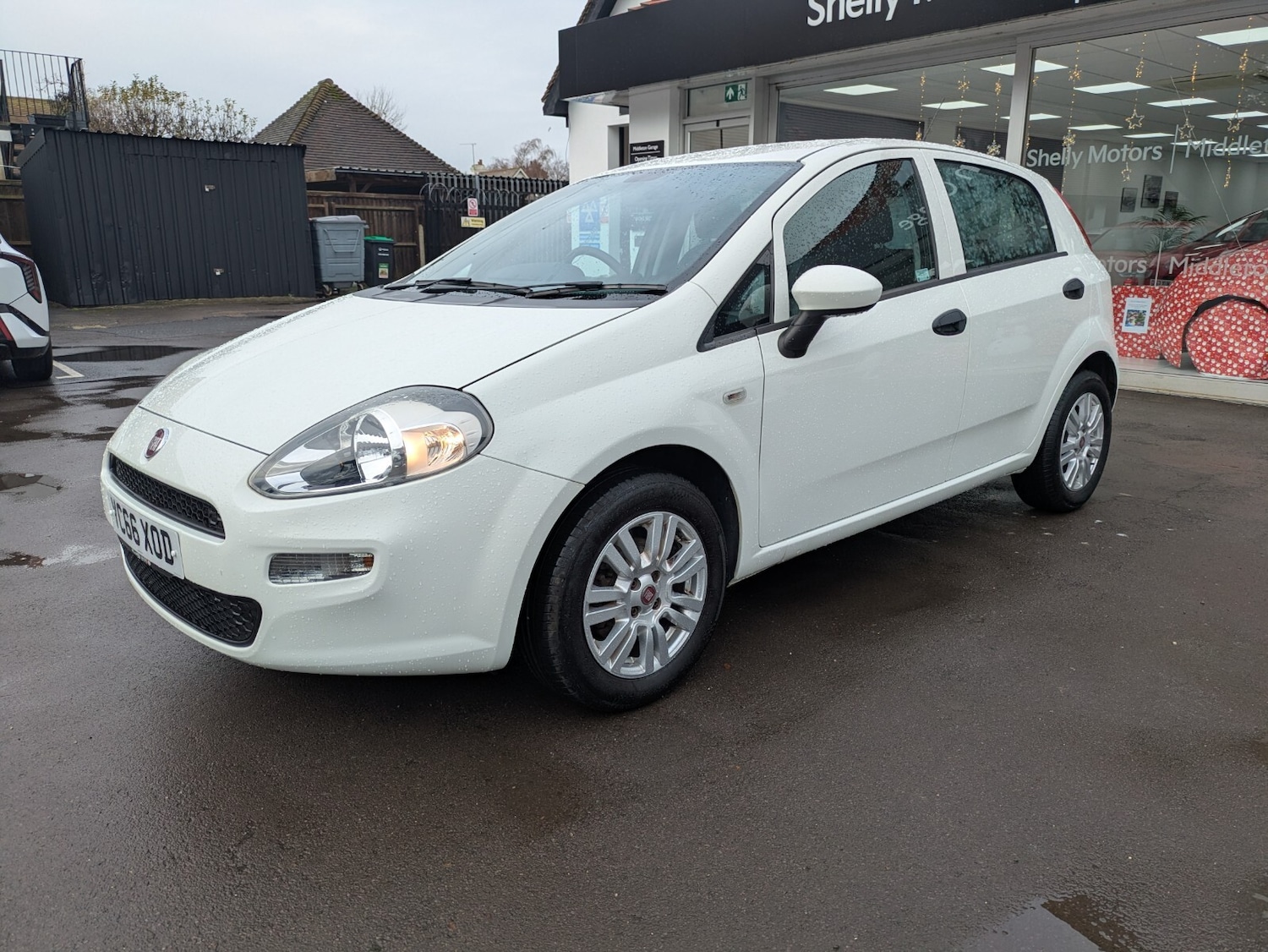 Used Fiat Punto 2016 for sale - 76817711: Photo 4