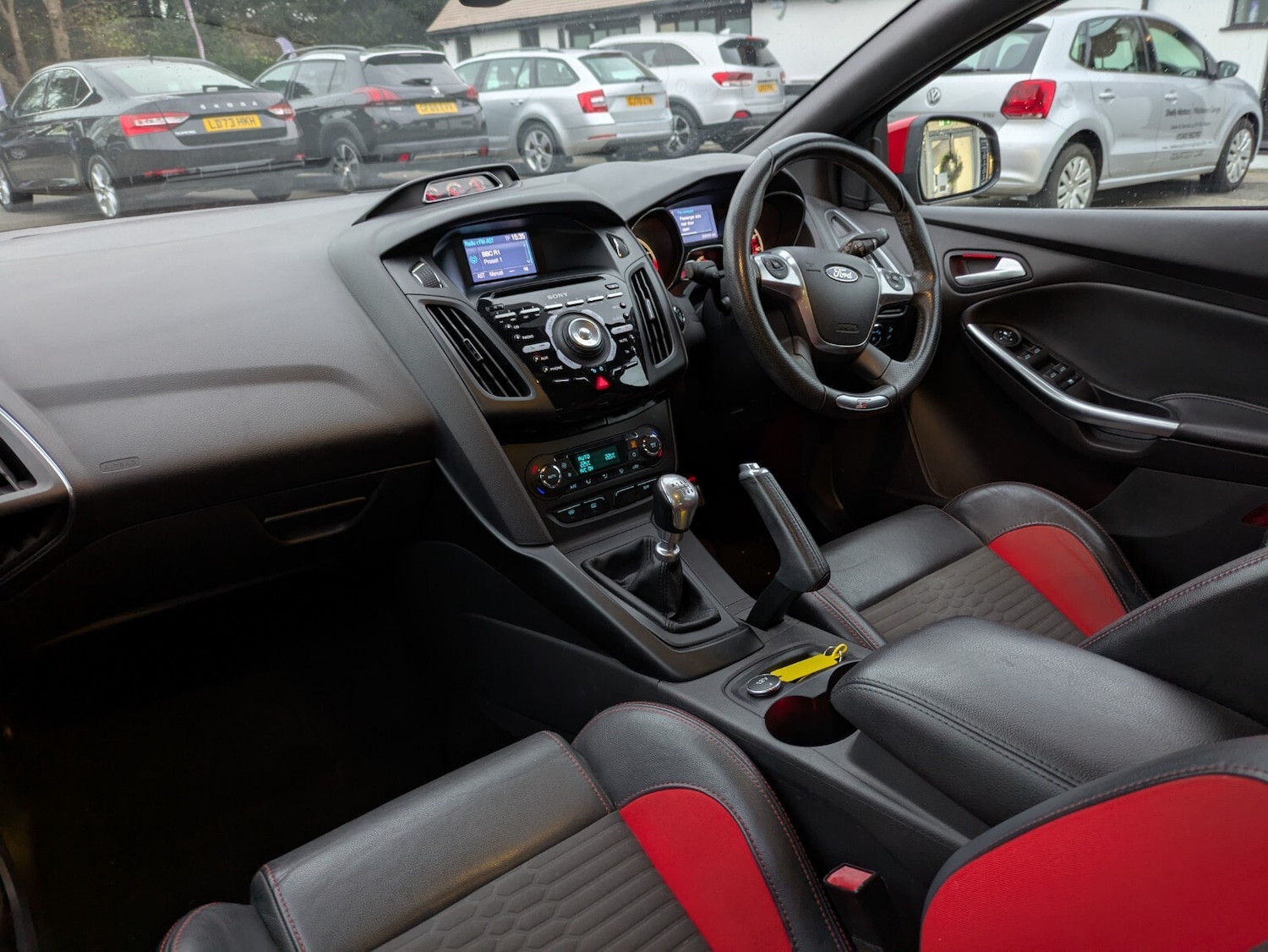 Used Ford Focus 2014 for sale - 76977923: Photo 12