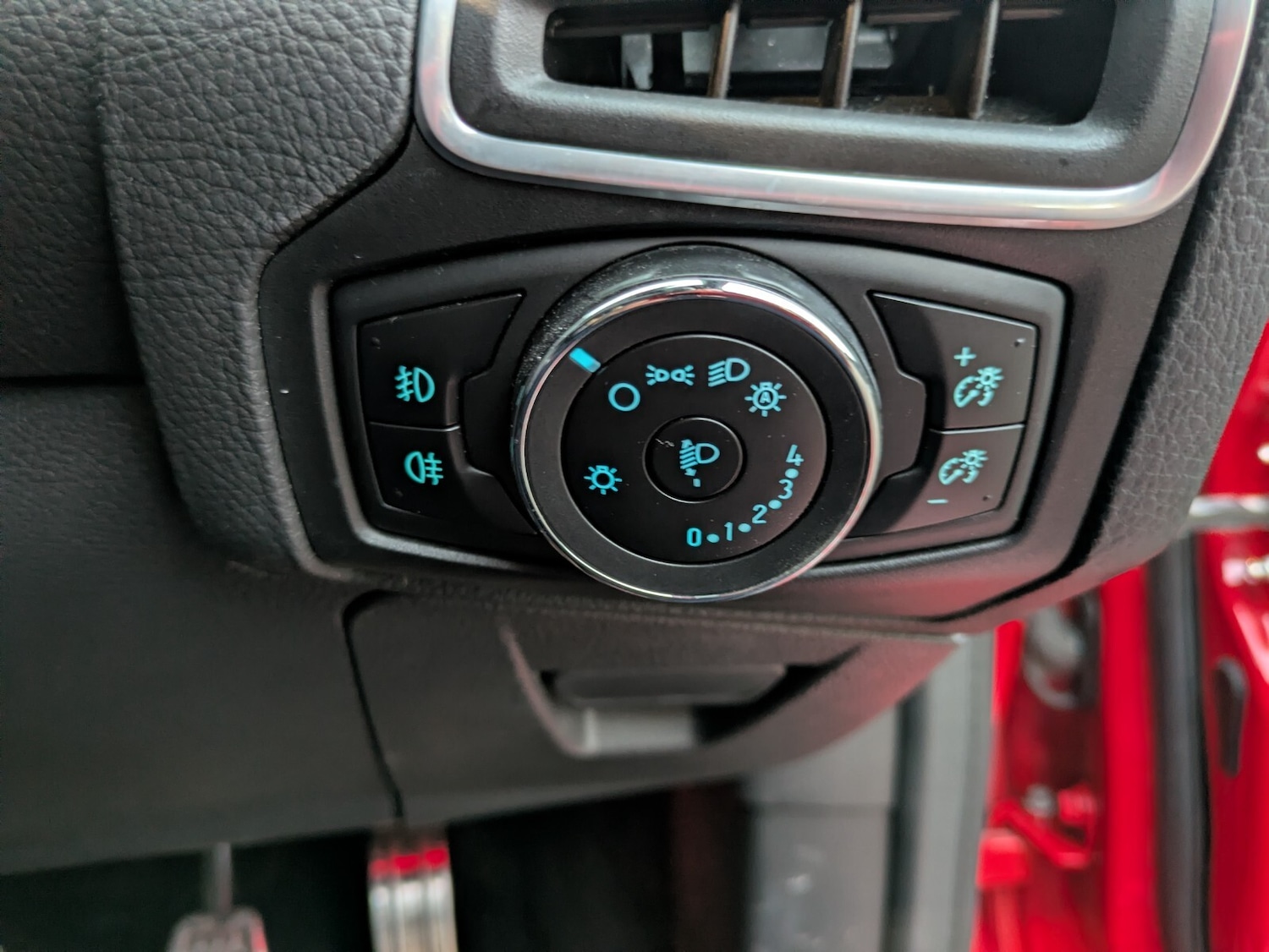 Used Ford Focus 2014 for sale - 76977923: Photo 29