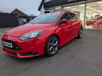 Used Ford Focus 2014 for sale - 76977923: Photo