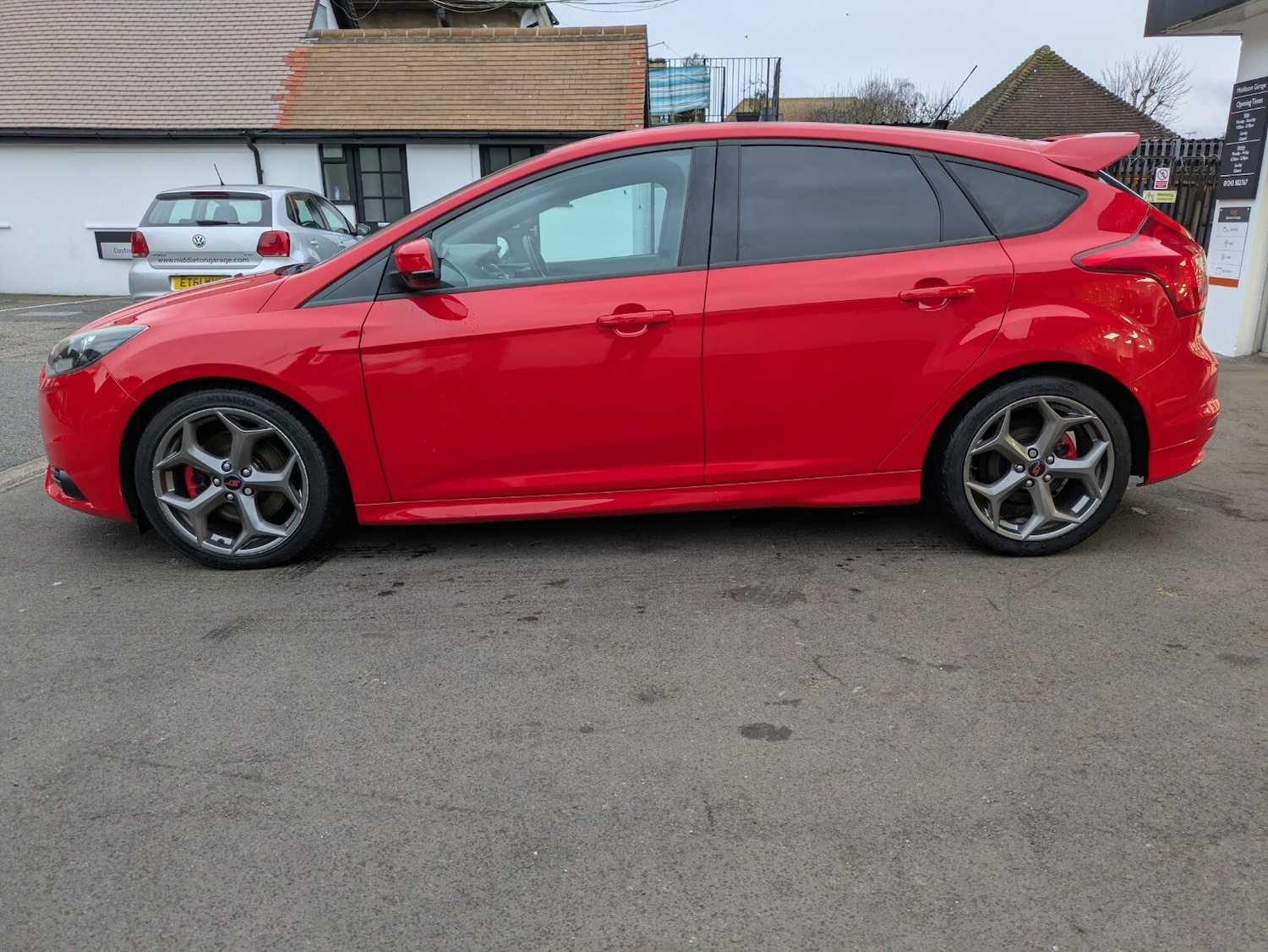 Used Ford Focus 2014 for sale - 76977923: Photo 6
