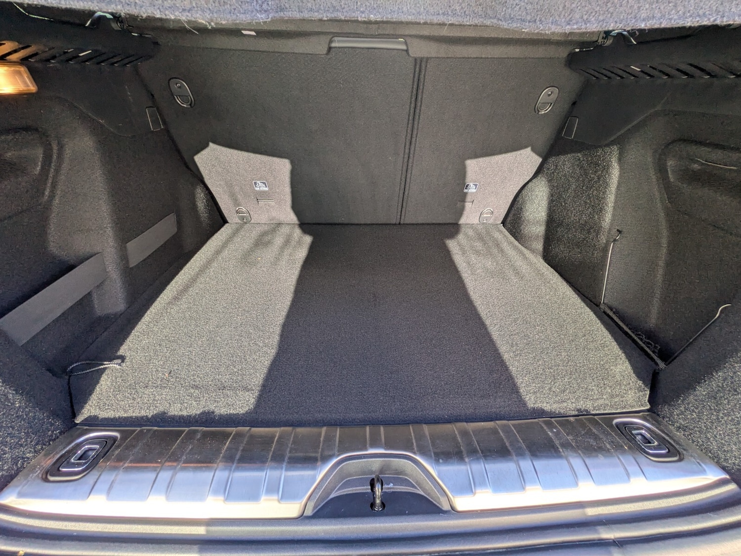 Used Peugeot 2008 2019 for sale - 76652428: Photo 14