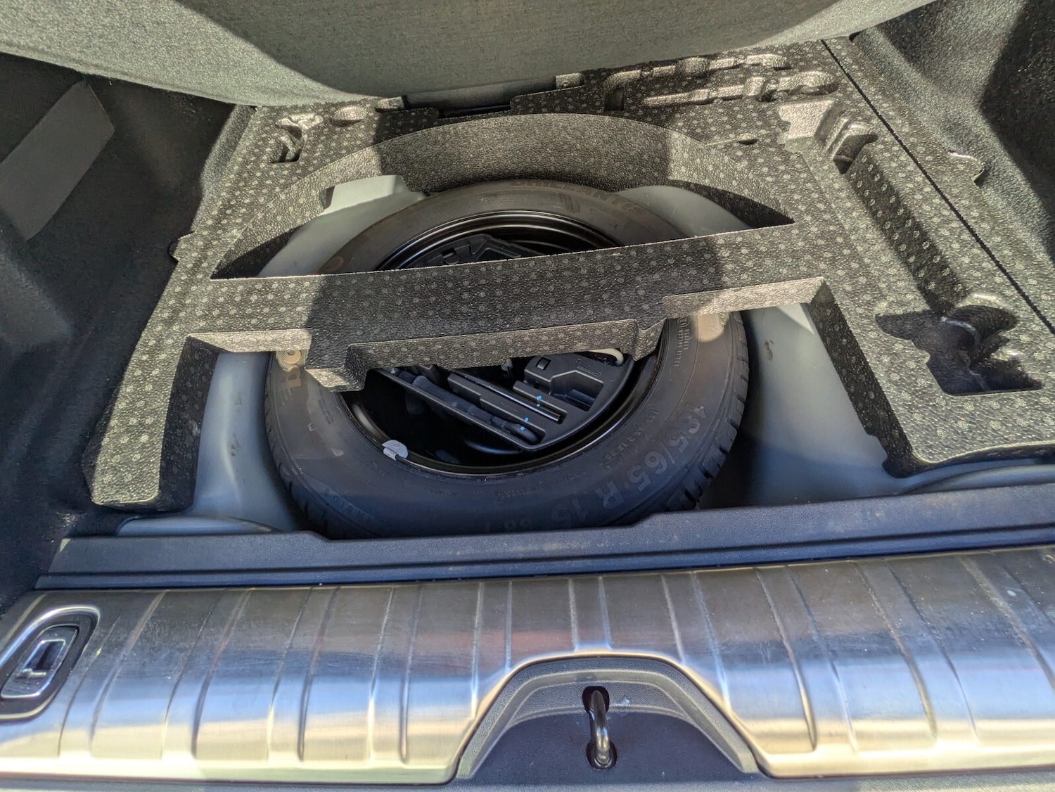 Used Peugeot 2008 2019 for sale - 76652428: Photo 15