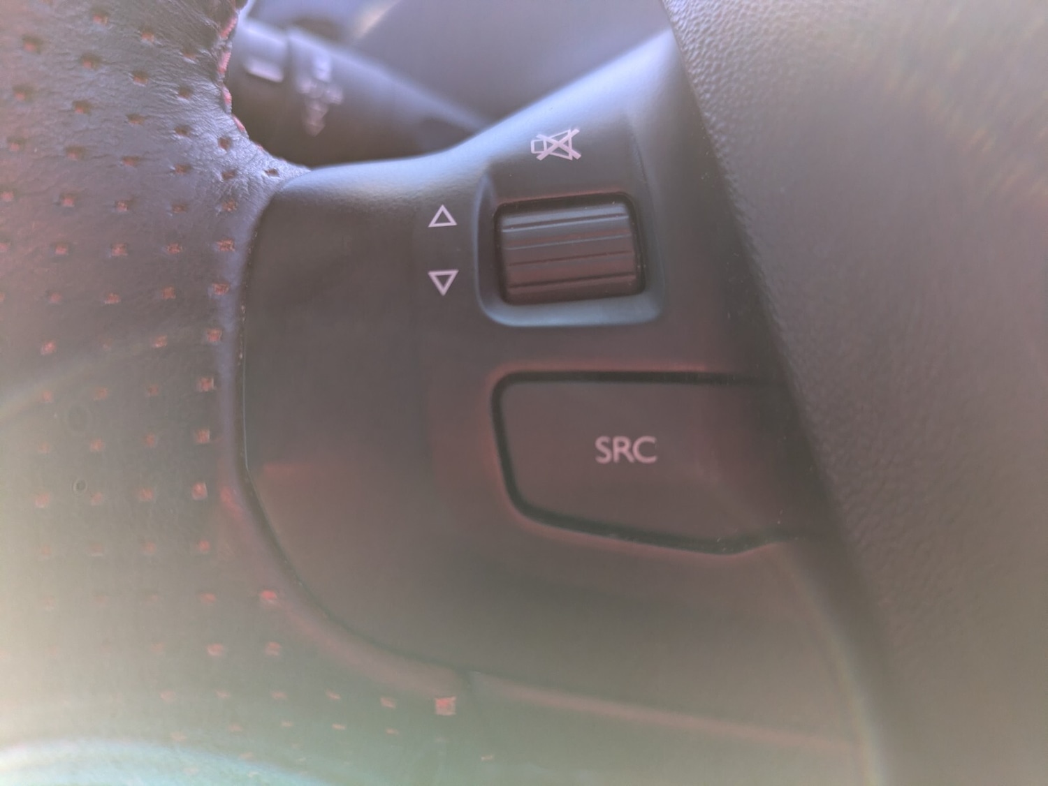 Used Peugeot 2008 2019 for sale - 76652428: Photo 29