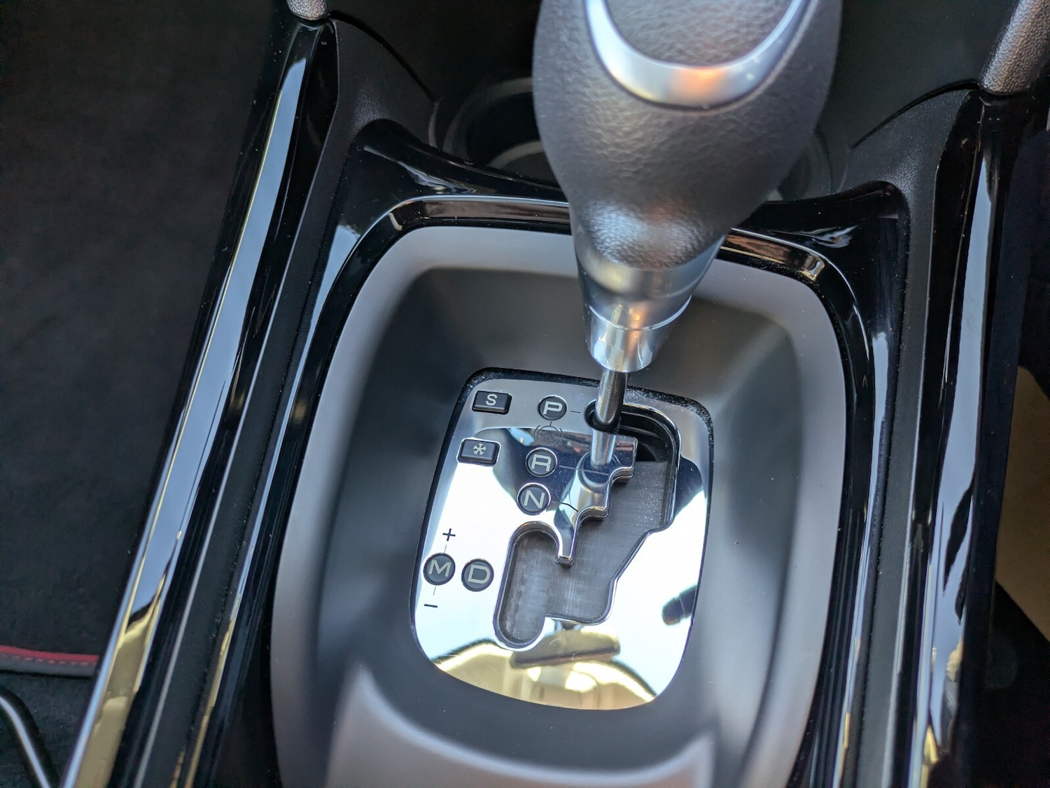 Used Peugeot 2008 2019 for sale - 76652428: Photo 36