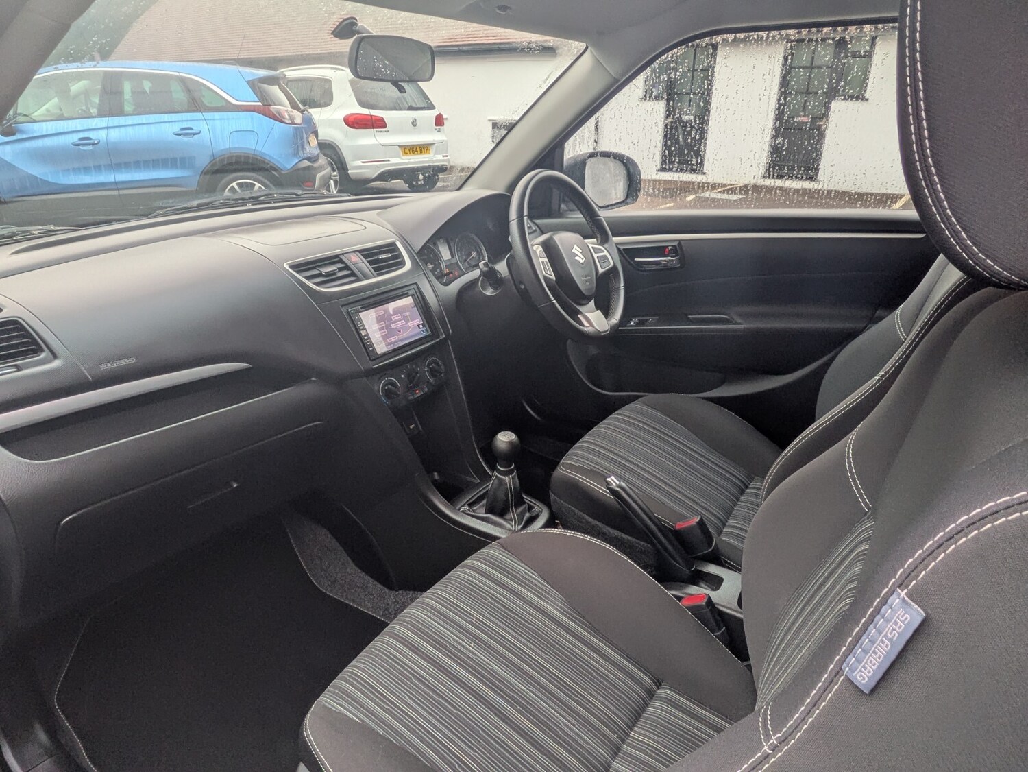 Used Suzuki Swift 2017 for sale - 76589830: Photo 10