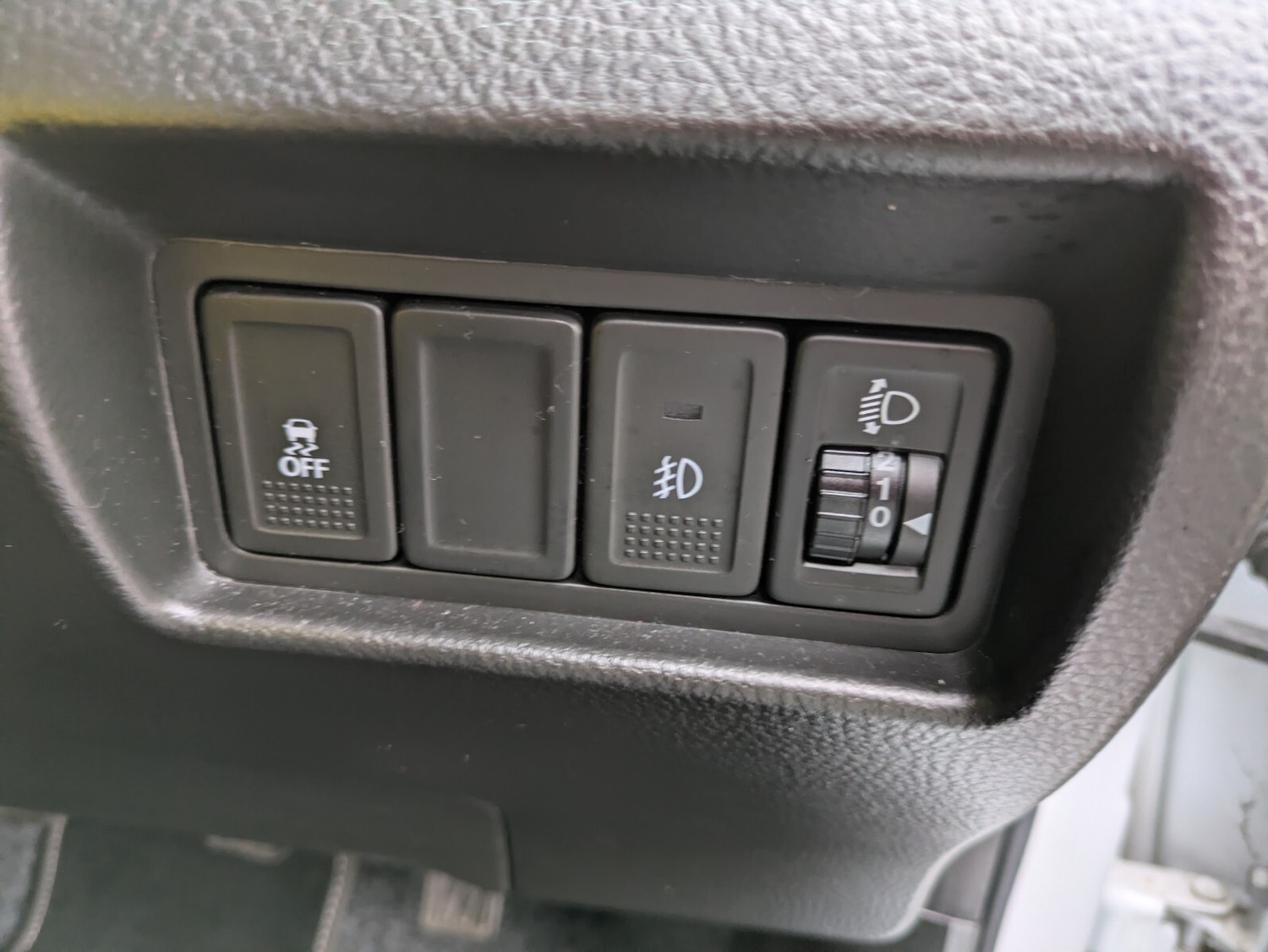 Used Suzuki Swift 2017 for sale - 76589830: Photo 24