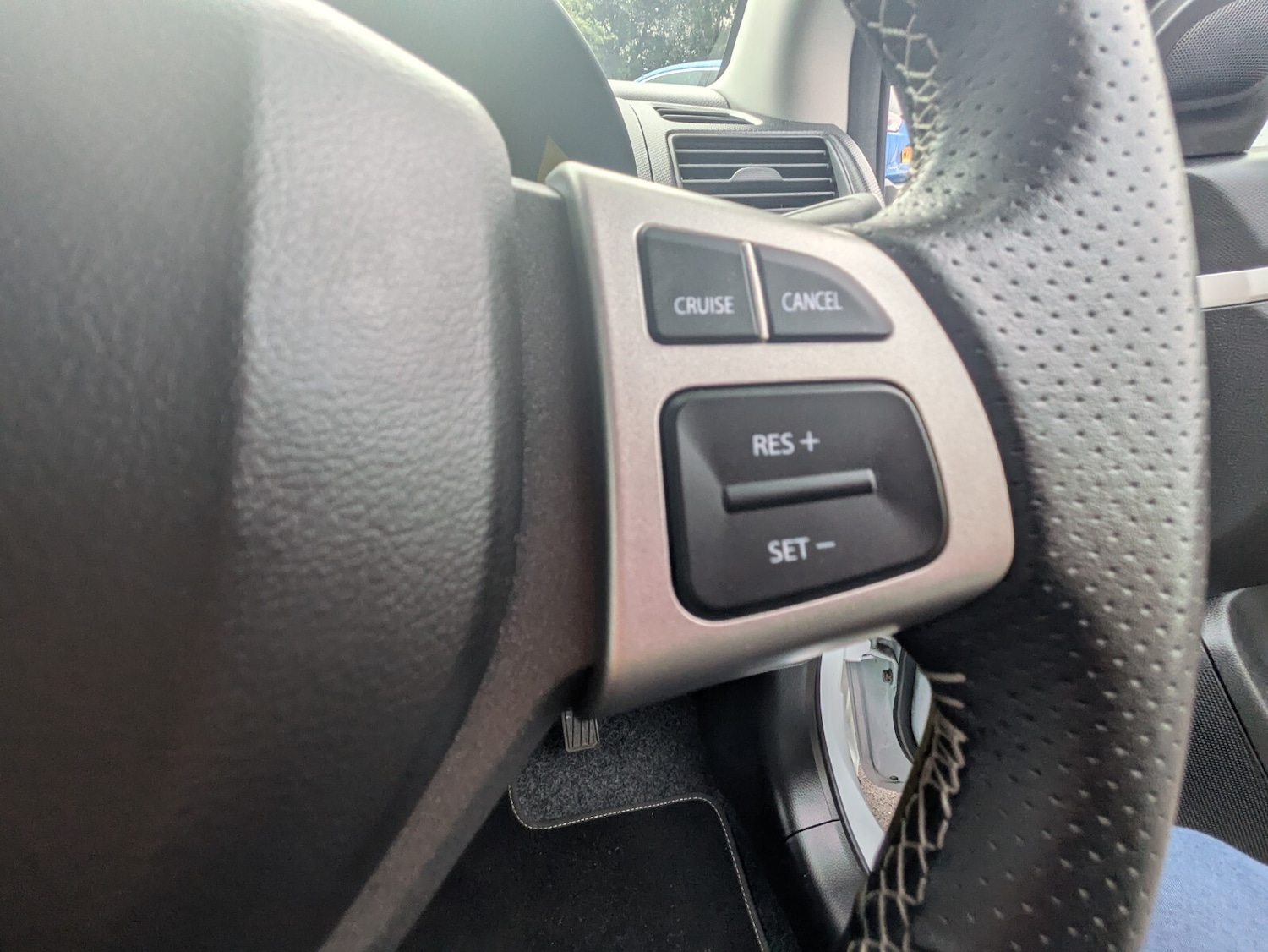 Used Suzuki Swift 2017 for sale - 76589830: Photo 33