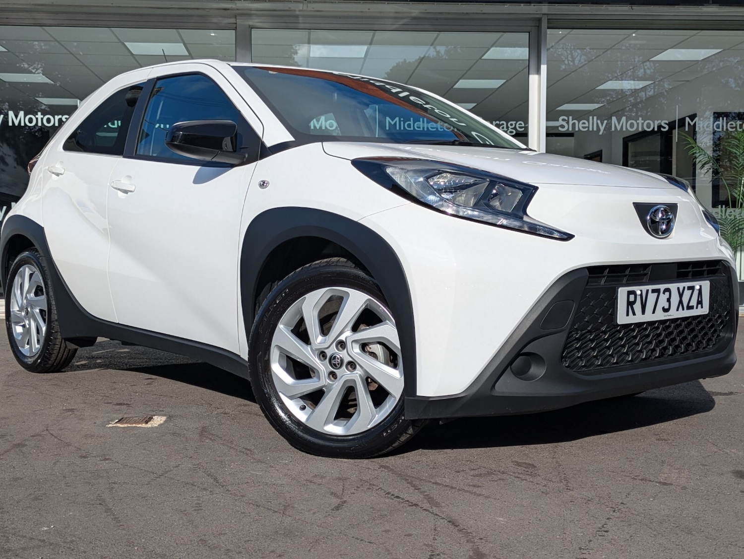 Used Toyota Aygo X 2023 for sale - 76410664: Photo 1