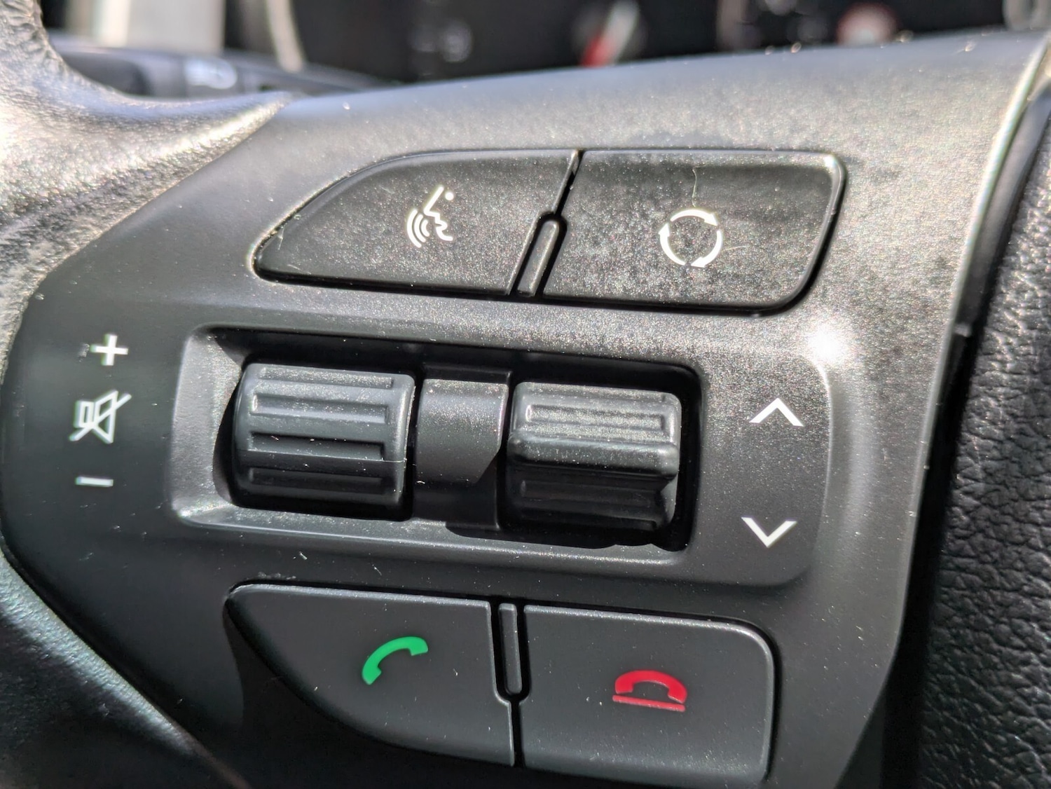 Used Kia Sorento 2017 for sale - 76738335: Photo 28