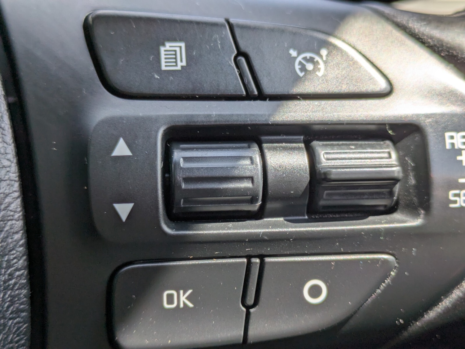 Used Kia Sorento 2017 for sale - 76738335: Photo 29