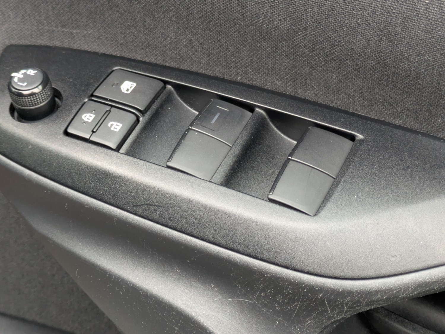 Used Toyota Yaris 2022 for sale - 76960188: Photo 23