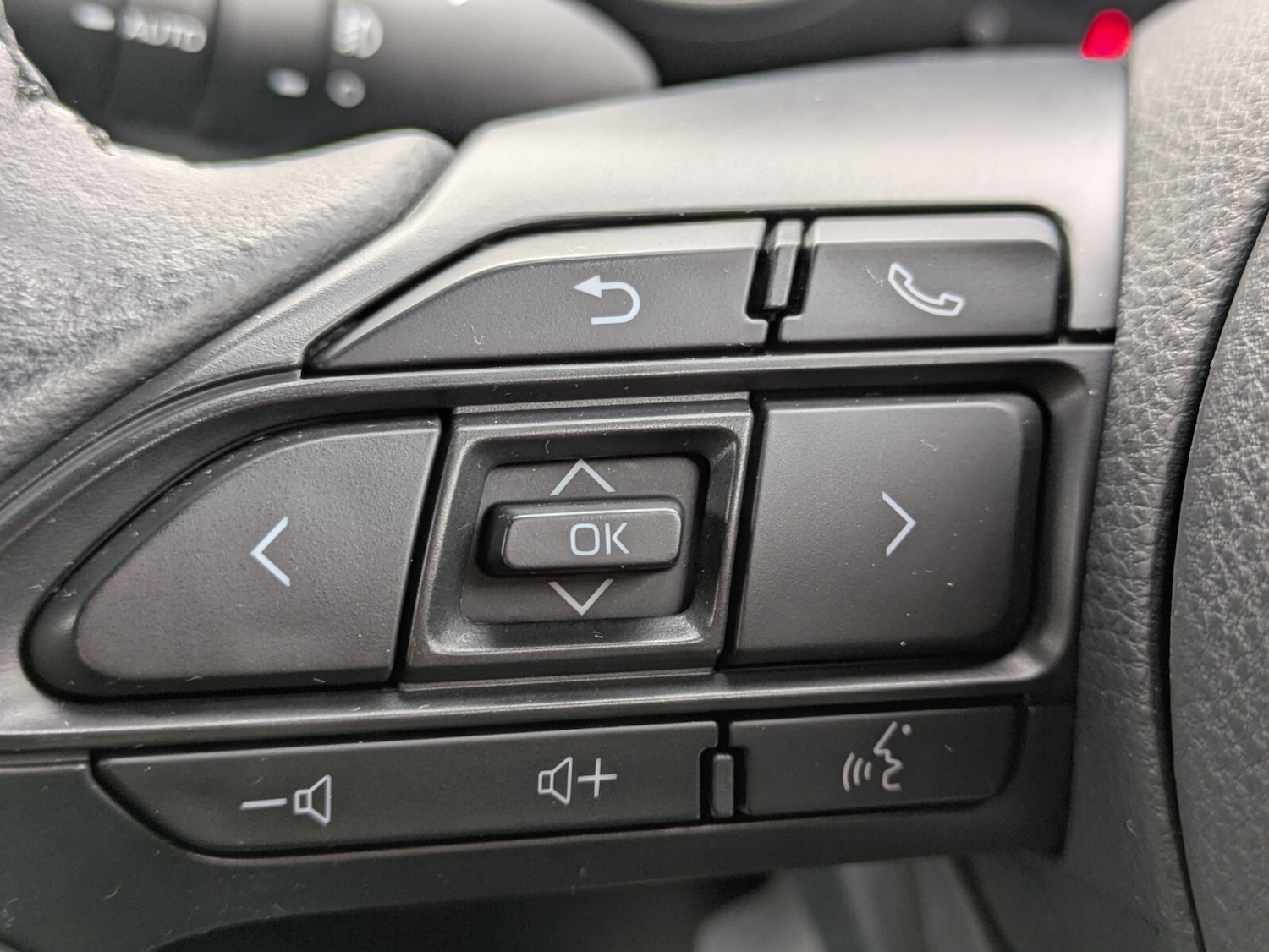 Used Toyota Yaris 2022 for sale - 76960188: Photo 25