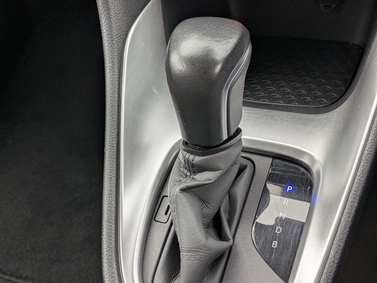 Used Toyota Yaris 2022 for sale - 76960188: Photo 30