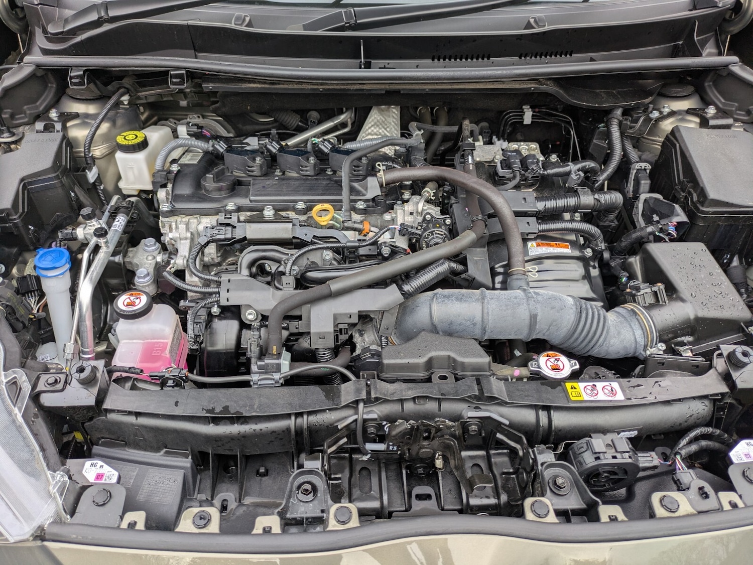 Used Toyota Yaris 2022 for sale - 76960188: Photo 35