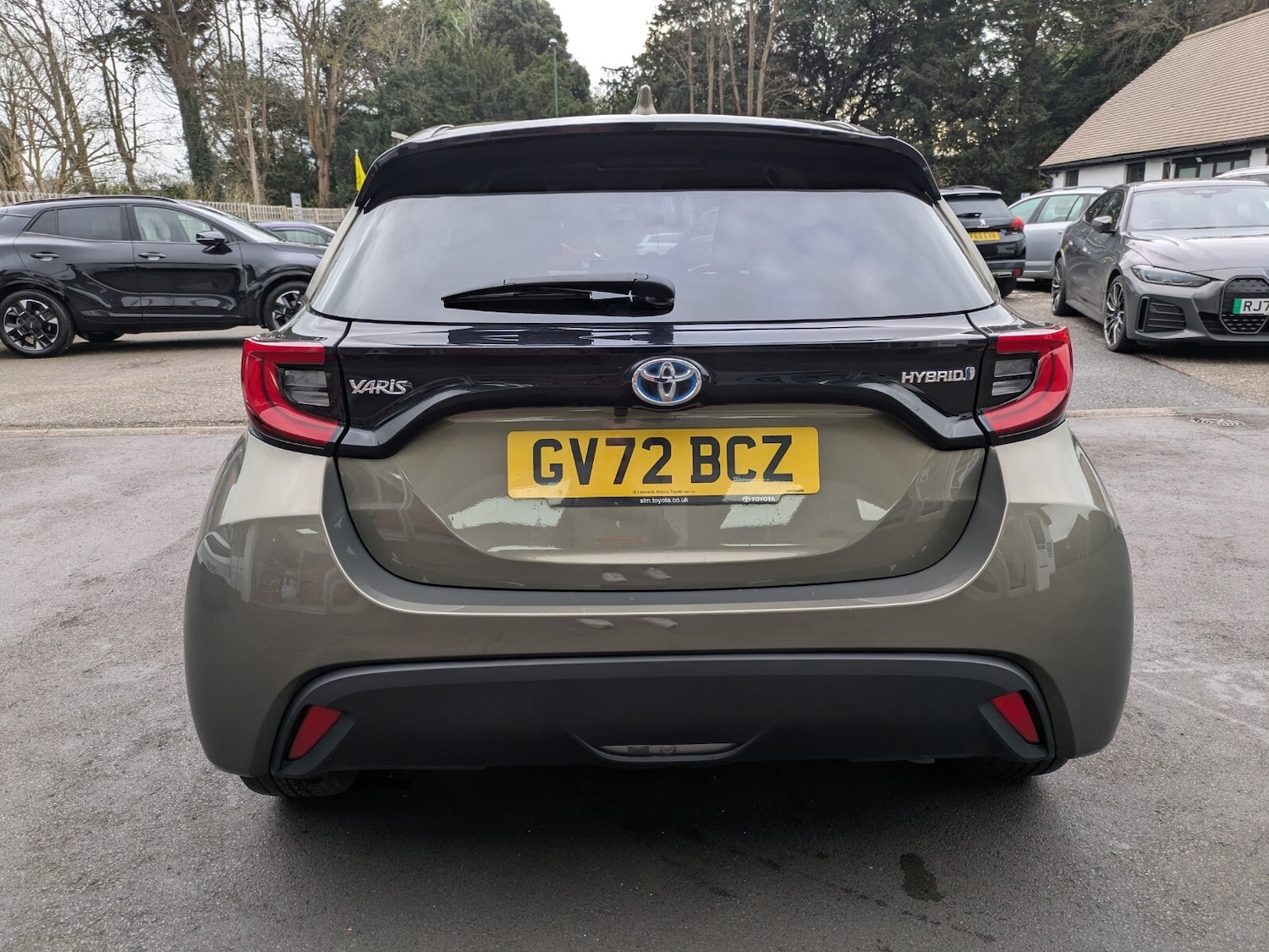 Used Toyota Yaris 2022 for sale - 76960188: Photo 8