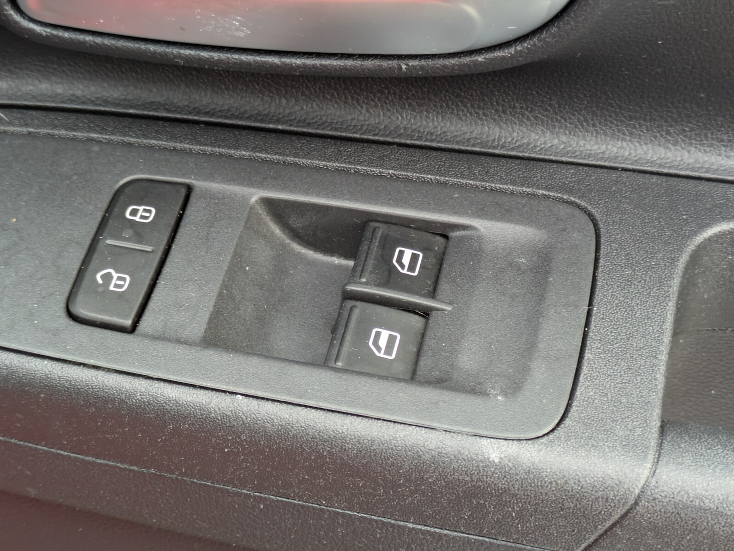 Used Volkswagen up! 2022 for sale - 76869939: Photo 24