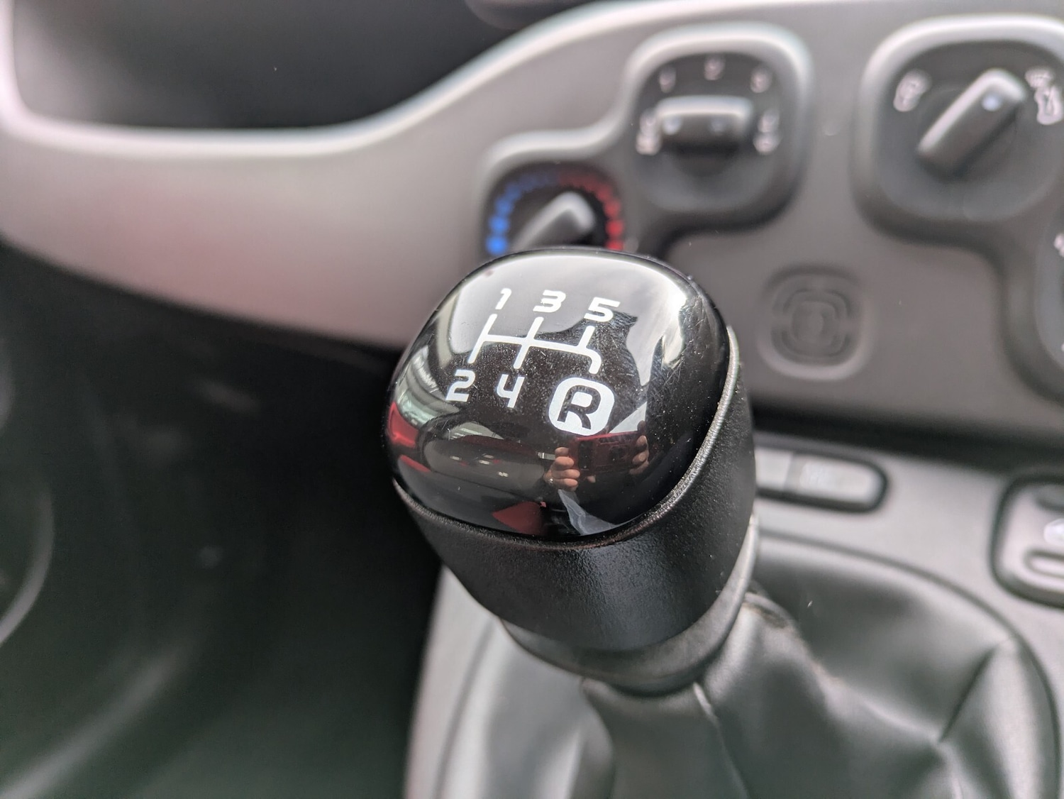 Used Fiat Panda 2017 for sale - 76410523: Photo 28