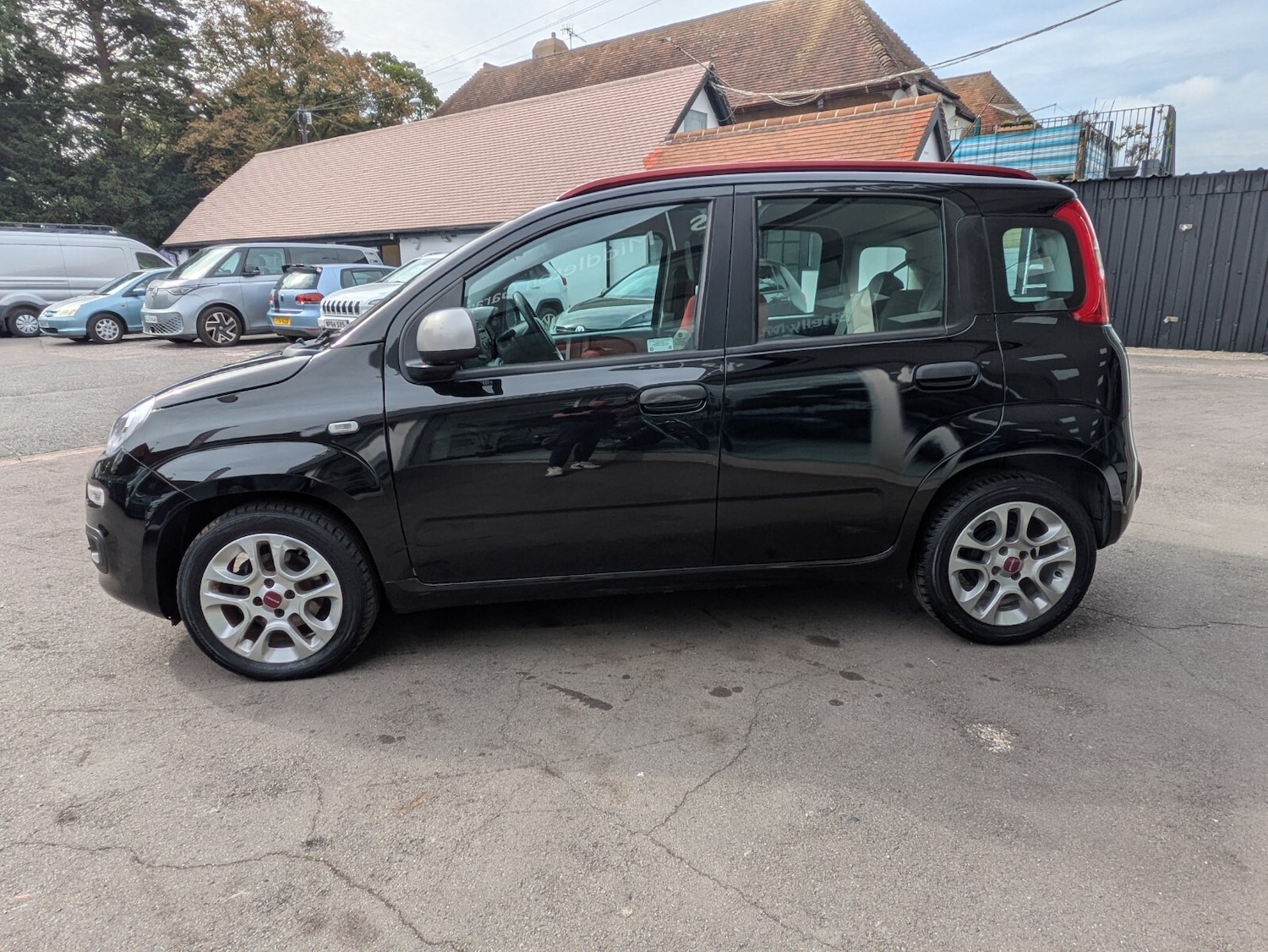 Used Fiat Panda 2017 for sale - 76410523: Photo 5